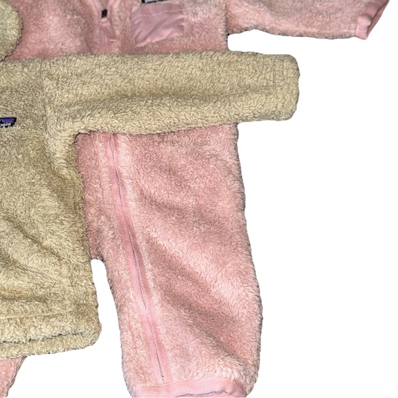 Patagonia Infant Fleece Bunting in Tan and Pink Size 6/12 and 12/18 months - Picture 9 of 10